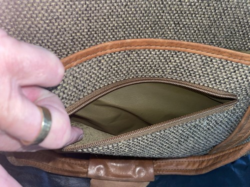 Hartmann Luggage - 747 Tweed & Leather - Weekender - 3 Compartment - W/STRAP - Picture 11 of 20