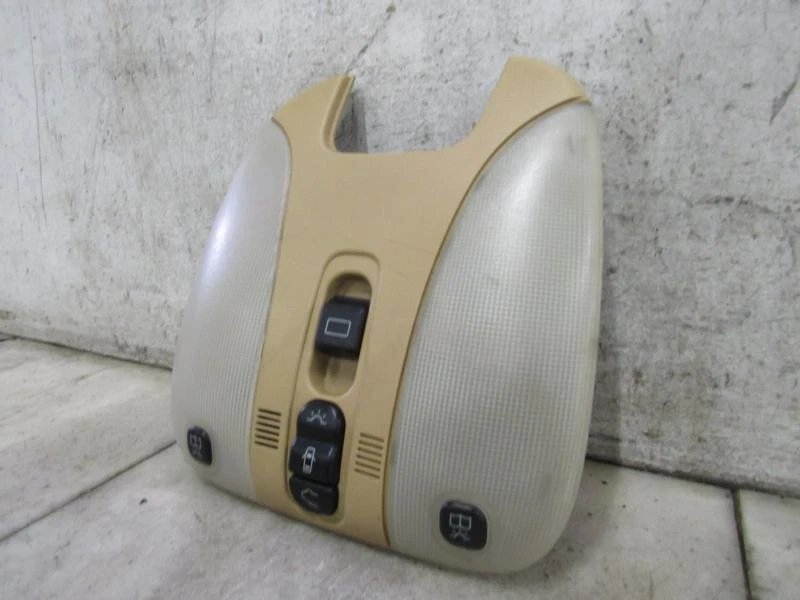 2006 MERCEDES CL CLASS Oemtan Interior Light 2006 Cl55 Amg A2h A 220 820 10 - Image 3 of 4