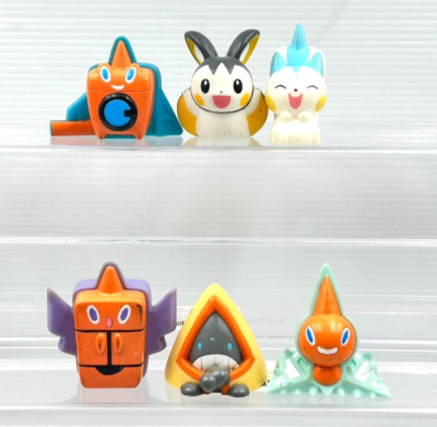 Japan BANDAI Pokemon Rotom Emolga Pachirisu Finger Puppet Figure