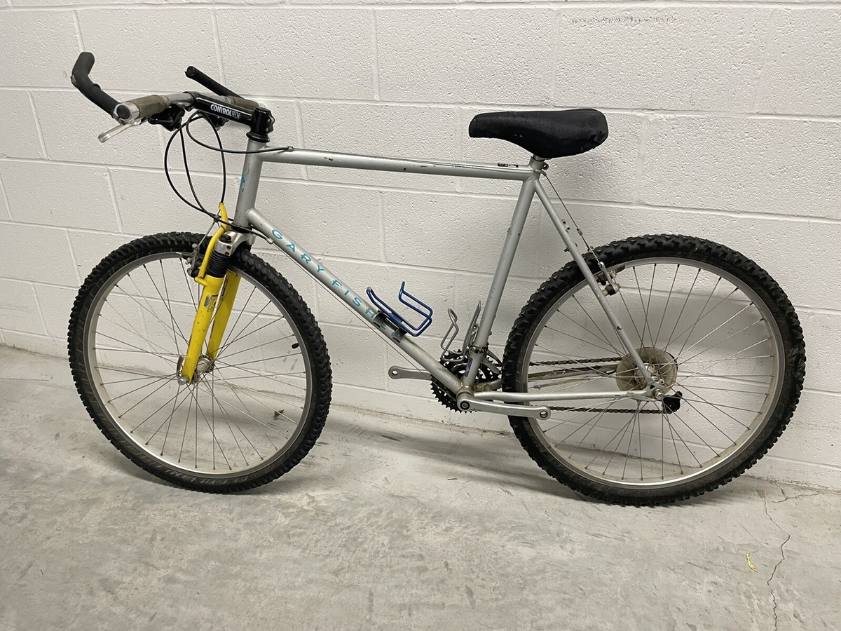 【即乘】送料無料GARY FISHER MTB SHIMANO21速 26インチ Vintage Gary Fisher Advance Mountain Bike Project - Steel 26” Rock
