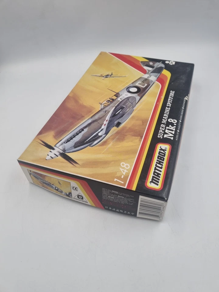 Matchbox Super Marine Spitfire Mk.8 (PK-460) 1:48 Plastic Model Aircraft Kit - Image 2 of 4