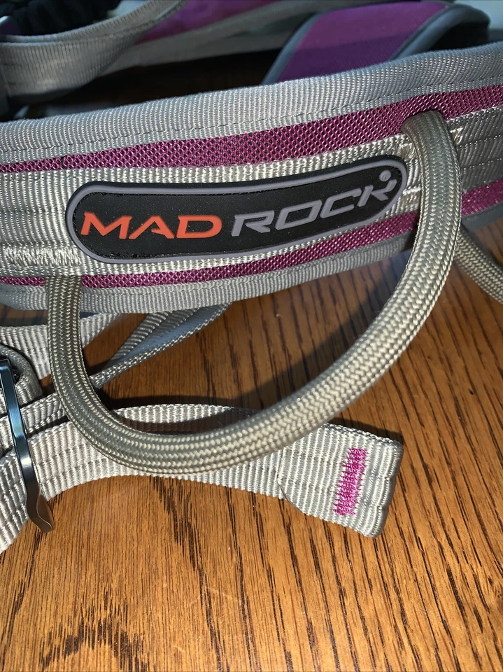 Arnés de escalada en roca Mad Rock Mars M púrpura y gris con clips Foto 2 de 4