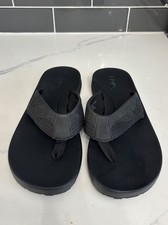 Flojos Men  s Black Flip Flop Sandals Size 11 NWOT