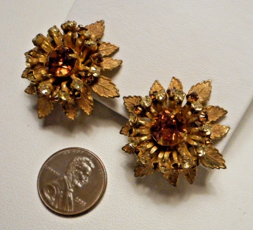 1950s Miriam Haskell Gold-tone & Citrine Rhinestone Flower Clip Earrings