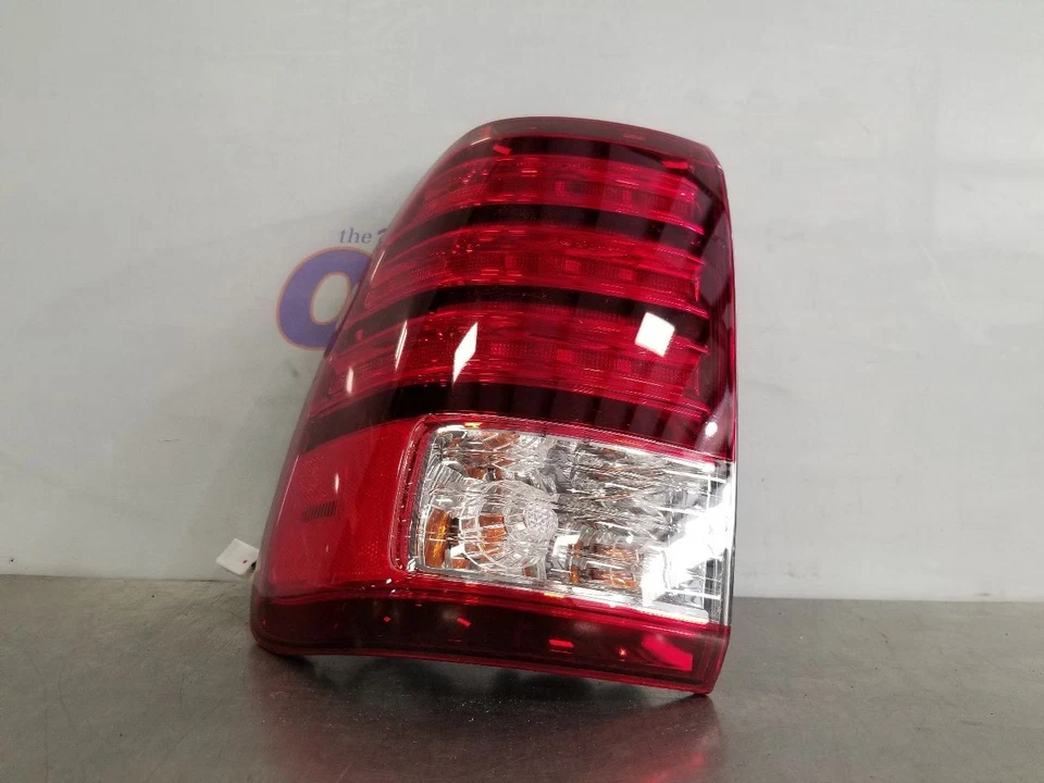 06 2006 LEXUS LX470 CUARTO PANEL MONTADO LUZ TRASERA LÁMPARA CONDUCTOR IZQUIERDO Foto 4 de 4