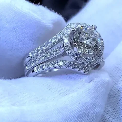 2.74Ctw Round Brilliant Moissanite Trio Set Engagement Ring 14K White Gold Over - Image 2 of 4