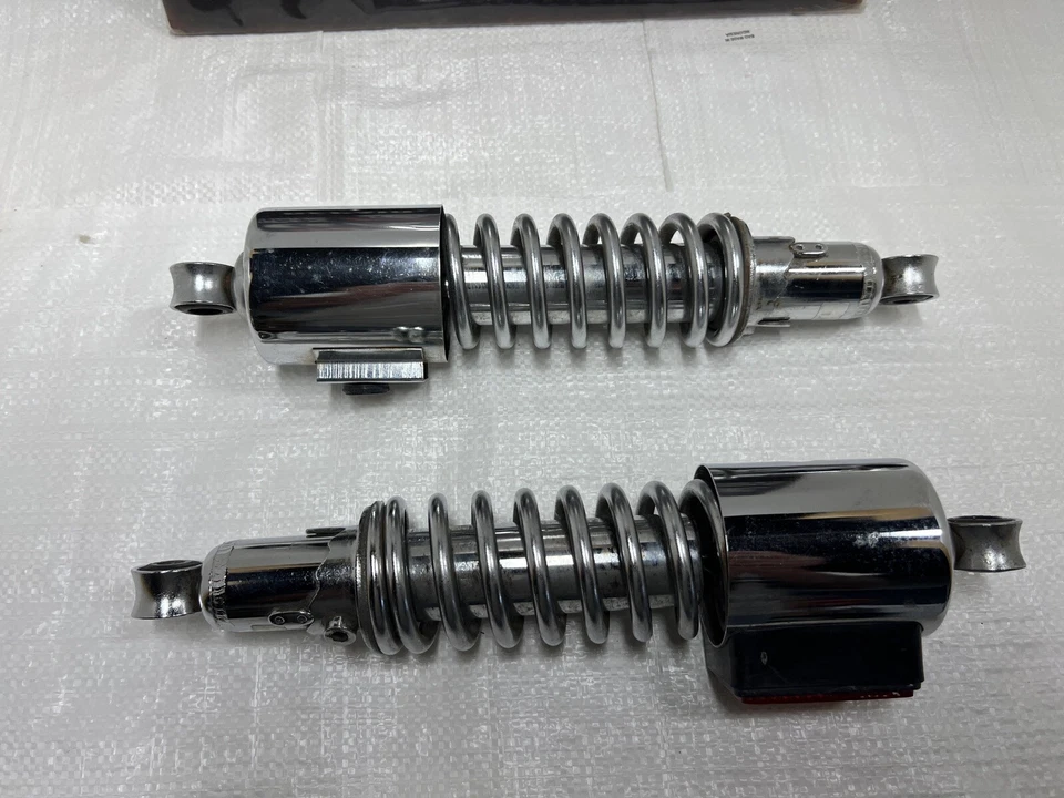 YAMAHA XS650 1978 - 1980 1981 1982 1983 REAR SHOCK ABSORBER SPRINGS SUSPENSION - Image 3 of 4