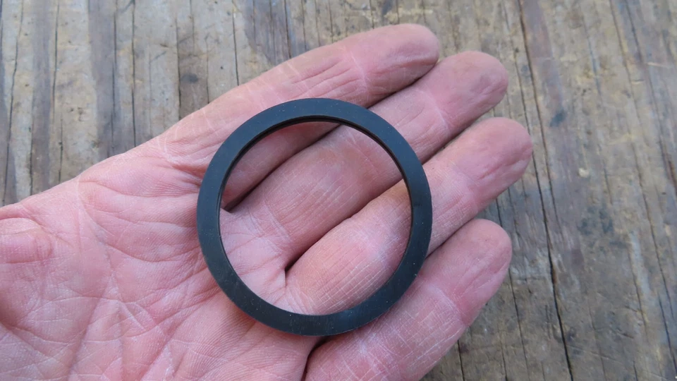 Volvo 240 740 760 780 940 960 S70 V70 850 S80 Thermostat Gasket NOS OEM 6842214 - Image 2 of 4