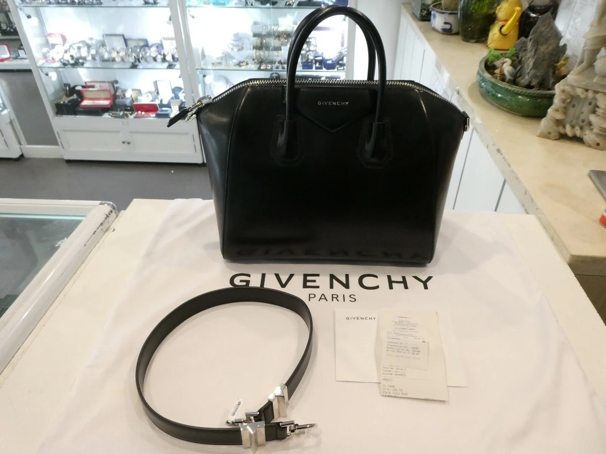 Givenchy Antigona Medium Calfskin Leather Shoulder Bag