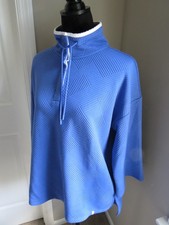 NWOT T by TALBOTS 1/4 BUTTON PERIWINKLE GEO TEXTURED TOP-SIZE L