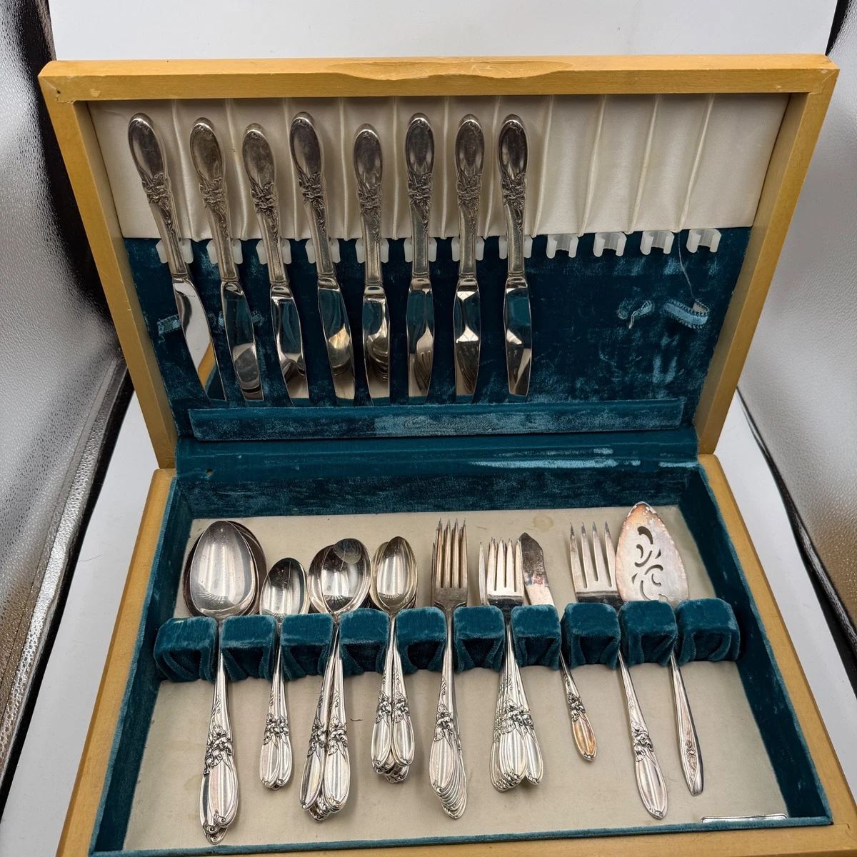 ONEIDA Set Antique US Silver-Plated Flatware for sale | eBay