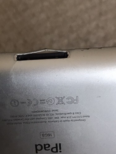 Apple iPad 2 Gen A1395 - 16GB, Wi-Fi 9.7in :) - Picture 8 of 9
