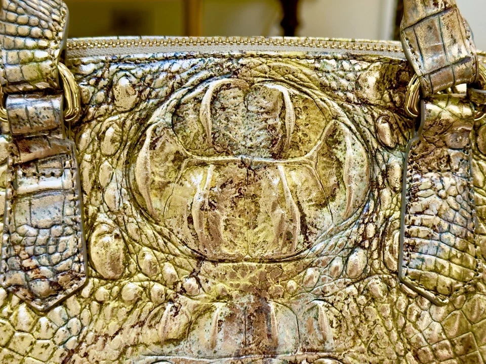 Brahmin Symphony Medium Duxbury NWOT. Stunning Silver & Gold Metallic - Image 4 of 4