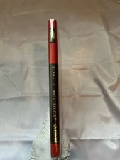 RUSSIAN ARCHITECTURE - TRENDS IN NATIONALISM AND MODERNISM (Hardcover)