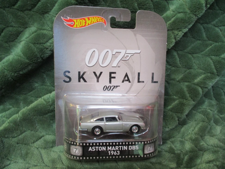 Hot Wheels  007 Skyfall  1963  Aston Martin DB5 - Image 2 of 4