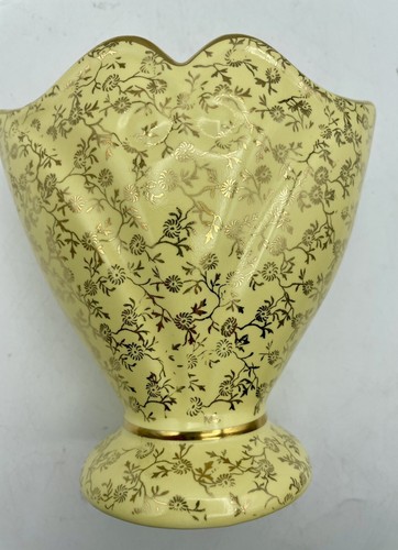 Vintage MCM 22 Kt Gold Pottery USA Fan Vase Yellow With Gold