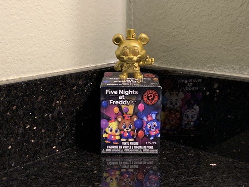 Funko Mystery Minis GOLD FREDDY Circus Five Nights at Freddy’s 1/36 Series 2 New