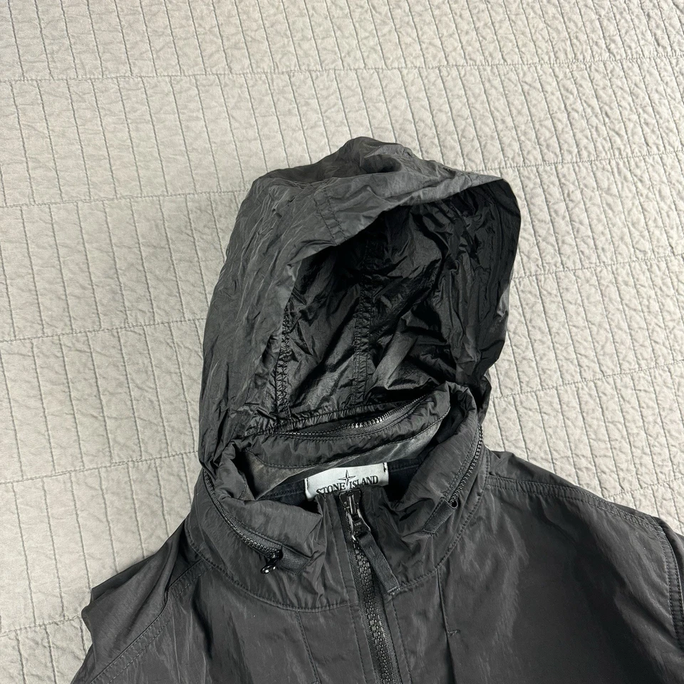 Stone Island Nylon Metal Flock Jacket Men's Medium Black Full Zip Hidden Hood - Image 4 of 4