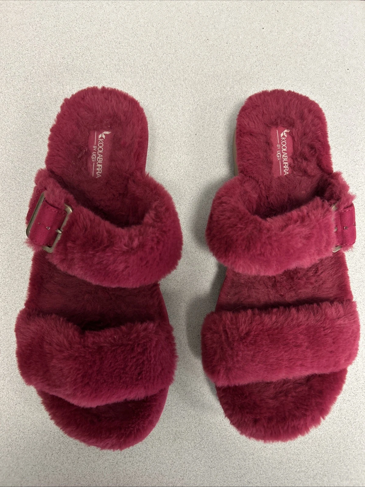 Sandalo Koolaburra by UGG Furr Ah taglia 10 pelliccia sintetica slip on scivoli rosso bacca donna