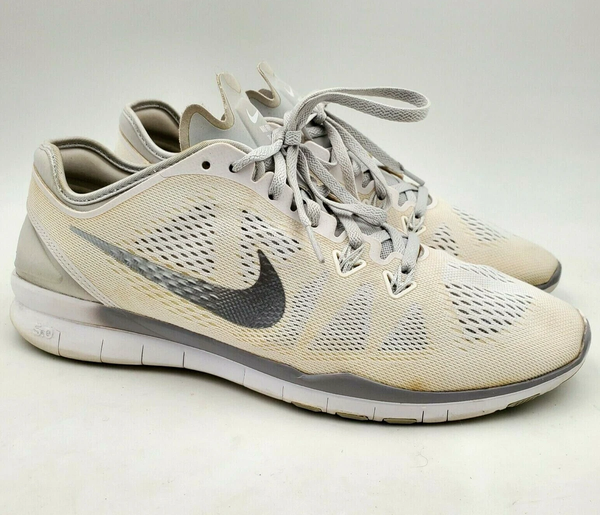 Nike free tr hotsell fit 5 white
