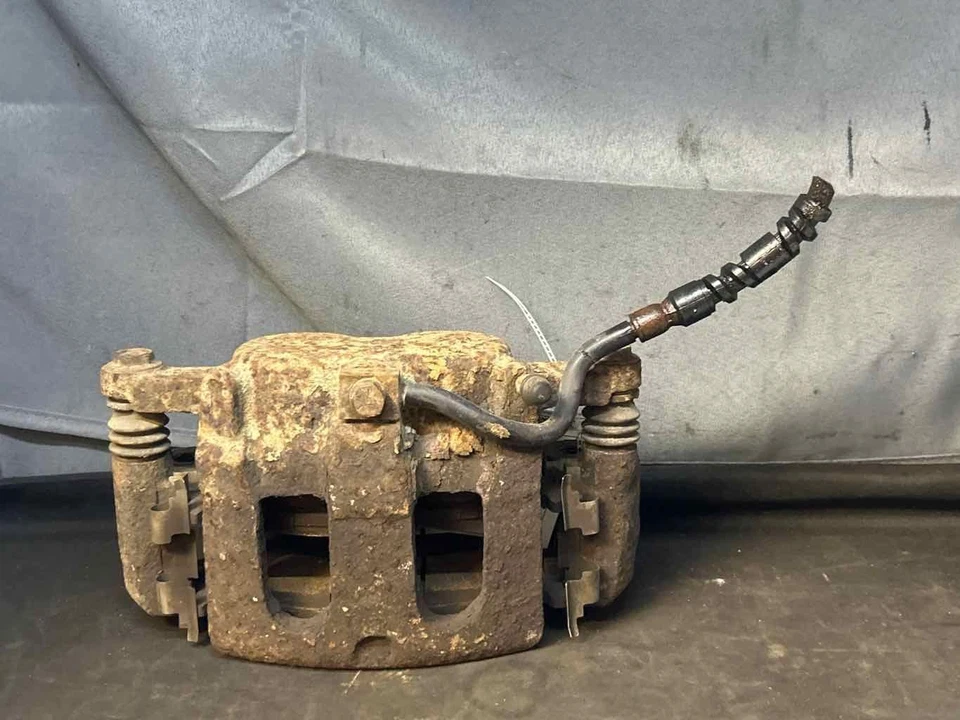 Fits 2006-10 FORD EXPLORER Right Caliper OEM:6L2Z2B120A — 第 3/4 张图片