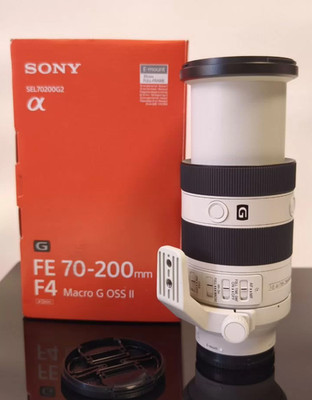 Sony FE 70-200mm f/4 Macro G OSS II Lens Excellent Condition