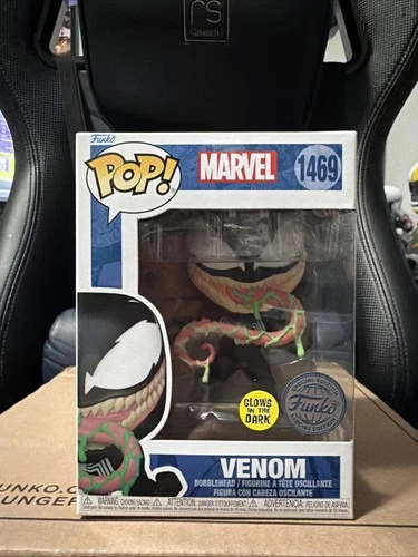 Funko Pop! Vinyl: Marvel - Venom (Glow) - Entertainment Earth (Exclusive) #1469