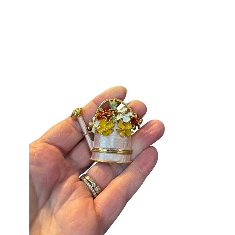 Vintage Watering Can Flower Enamel Brooch