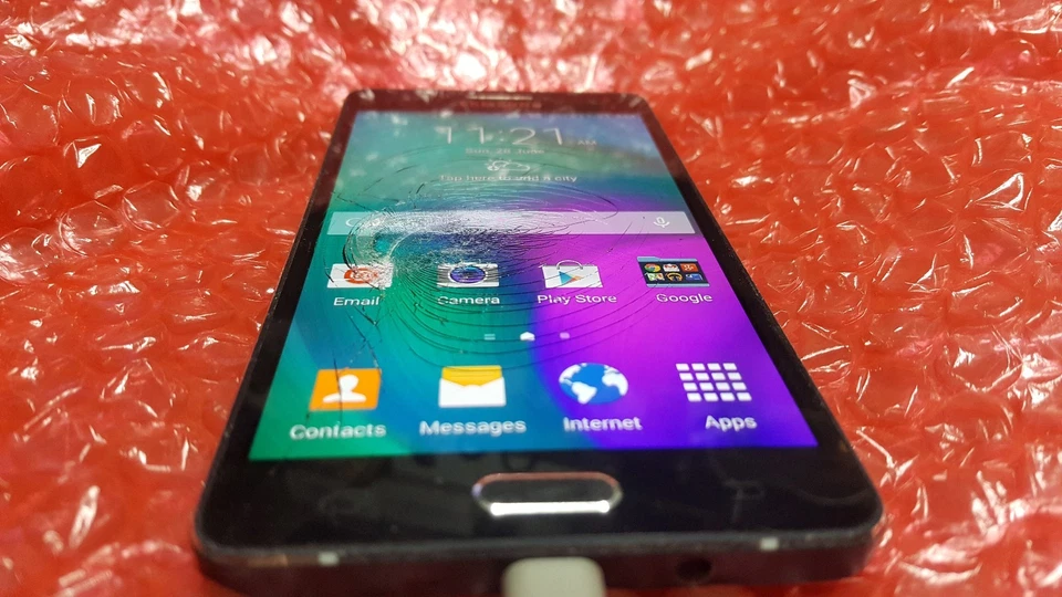 Original Negro agrietado Buena Pantalla LCD para Samsung Galaxy A5 A500 2015 Luz SBI Foto 3 de 4