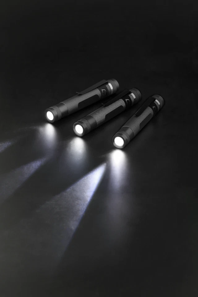 Inspection Pen Torch Coast G19 LED 20m Range IP54 Weather Proof Light - Image 3 of 4