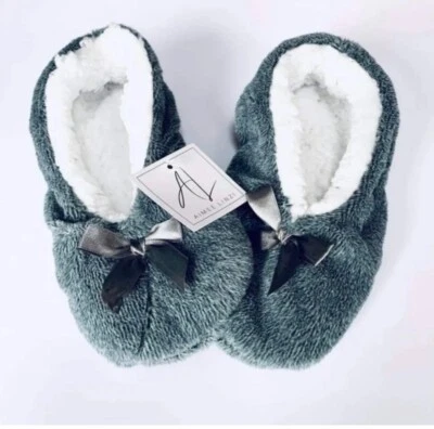 AIMEE LINZI Ladies Ballerina Style Slippers Fleece Lining & Grip Sole Lot of Grey or Pink