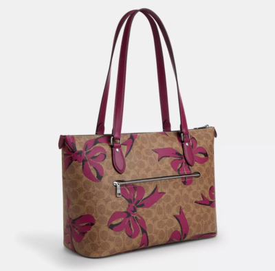 NWT Coach Gallery Tote Bag In Signature Canvas With Bow Print