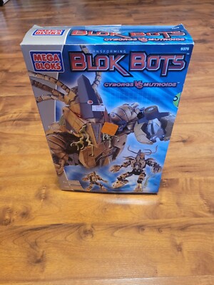 Mega Box Transforming Blok Bots Cyborgs Vs Mutroids New Sealed #9375
