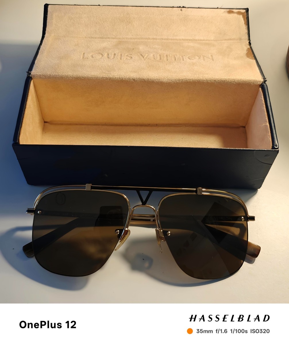 Authentic Louis Vuitton Boarding Gold W Sunglasses Z2335W | eBay