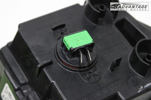 2019-2024 VOLKSWAGEN JETTA A7 FRONT RIGHT SIDE BUMPER FOG LIGHT LAMP HALOGEN OEM - Picture 8 of 12