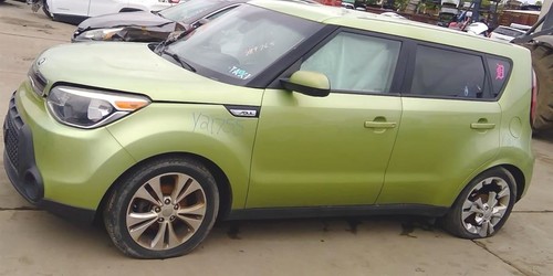 14 2015 16 17 18 19 Kia Soul Transmission Shift in Black | Knob Handle - Picture 4 of 11