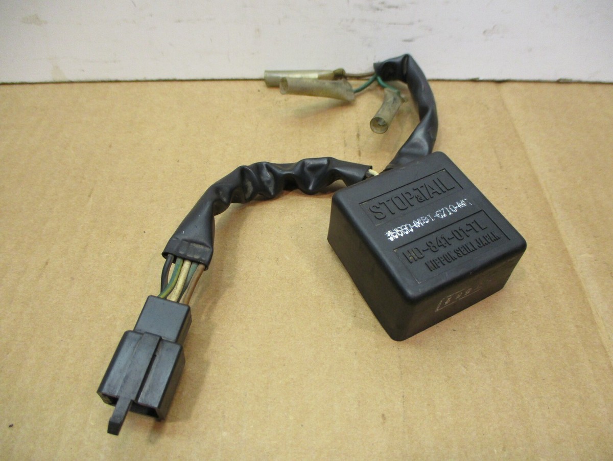 S 83 HONDA VF750C VF 750 C V45 MAGNA NIPPON STOP AND & TAIL