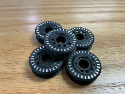 Genuine Bernina 8 Series Black Jumbo Bobbins Pk of 5, Excellent