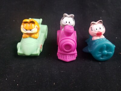 Vintage 1996 PAWS Garfield in Race Car Marked  KB  01 07, Train KY 1 2, Plane 