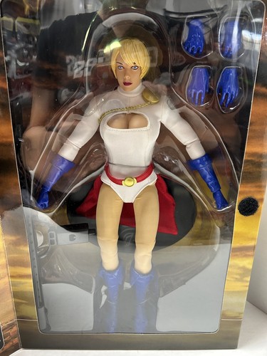 DC Direct Power Girl 1:6 Deluxe Collector 13" Action Figure - Picture 2 of 8