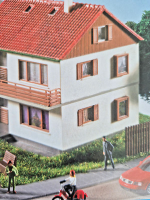 Kibri 8723 H0 Bausatz Zweifamilienhaus ''Redelstraße''  in OVP/2509