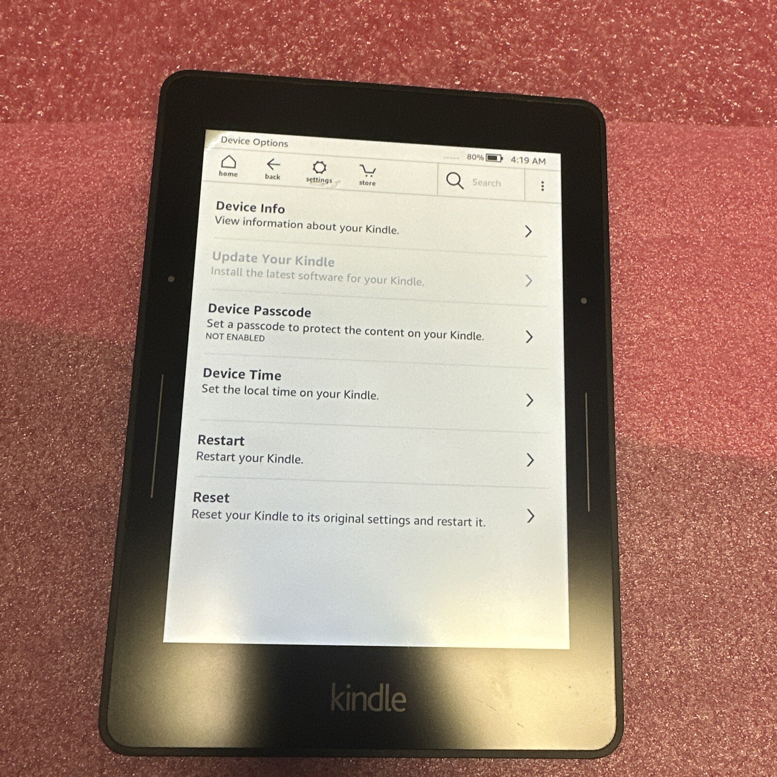 Shadow On Lcd Amazon Kindle Voyage eReader 7th Gen. 4 GB Wi-Fi 6in Black nm460gz-image