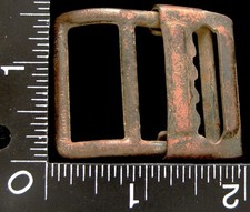 NA04133 VINTAGE  MILITARY STYLE  BRASSTONE BELT BUCKLE