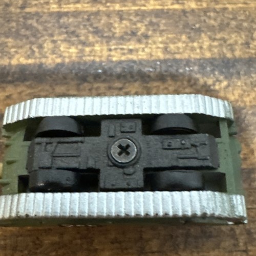 Micro Machine AC 22C Military Tank Green Camo Armored Ground Vehicle Galoob - Bild 6 von 6