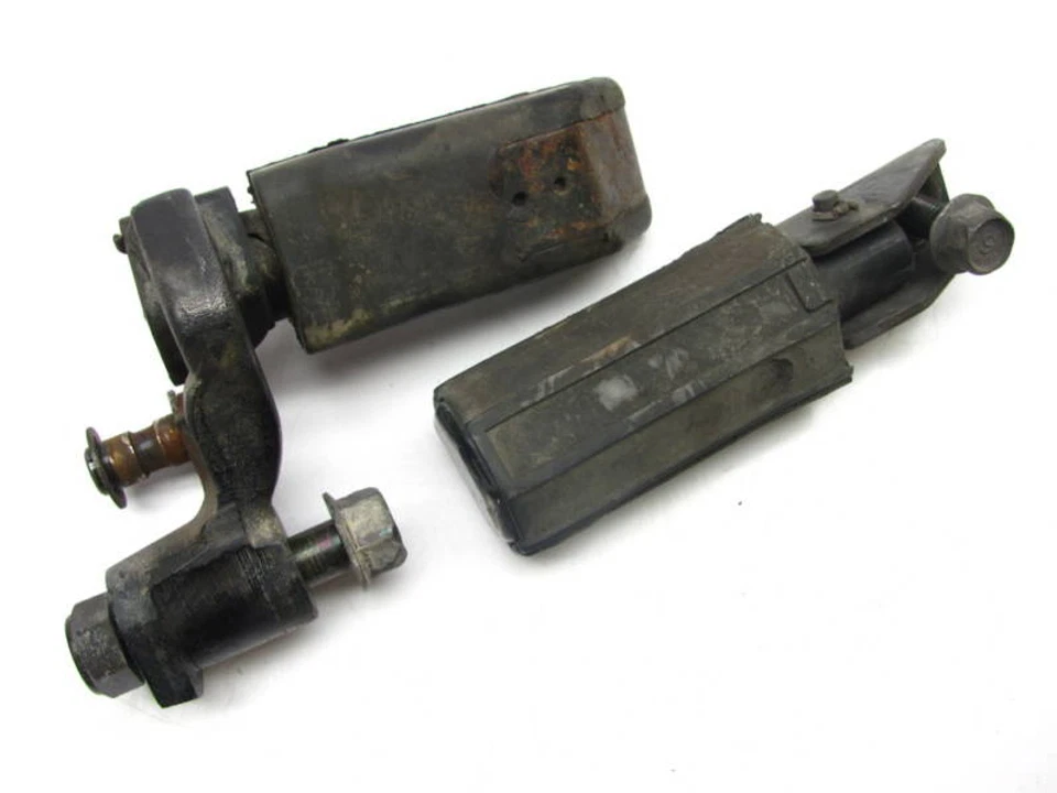 Yamaha 83 XJ750 XJ 750 XJ750MK 1983 Midnight Maxim - varios PIEZA REPOSAPIÉS CLAVIJA Foto 2 de 2