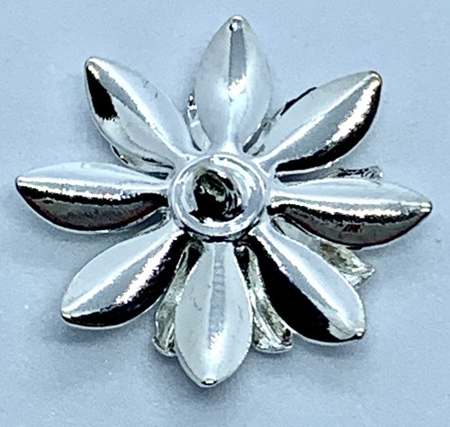 Daisy Flower Metal Button Shank Sewing Crafts Rhinestone Center Silver Plated - Picture 3 of 4