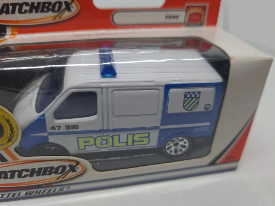 Matchbox Ford Transit Polis van decals MB #16 50th Anniversary New In Box 95818 - Image 2 of 4