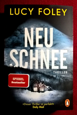 Taschenbuch ''Neuschnee'', Thriller von Lucy Foley, 2020, Penguin Verlag, 430 S.