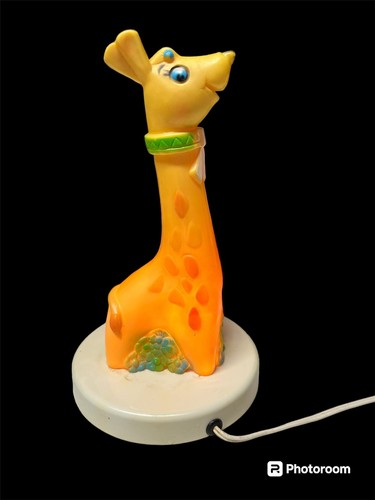 Vintage 10" Rubber Giraffe Nursery Lamp - Night Light from 1970s Tested & Works! - Picture 2 of 6
