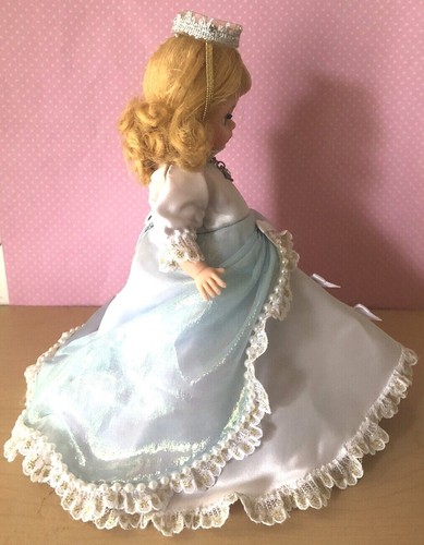 Vtg Madame Alexander Sleeping Beauty Doll Storyland Brothers Grimm Series &Stand - Picture 8 of 12